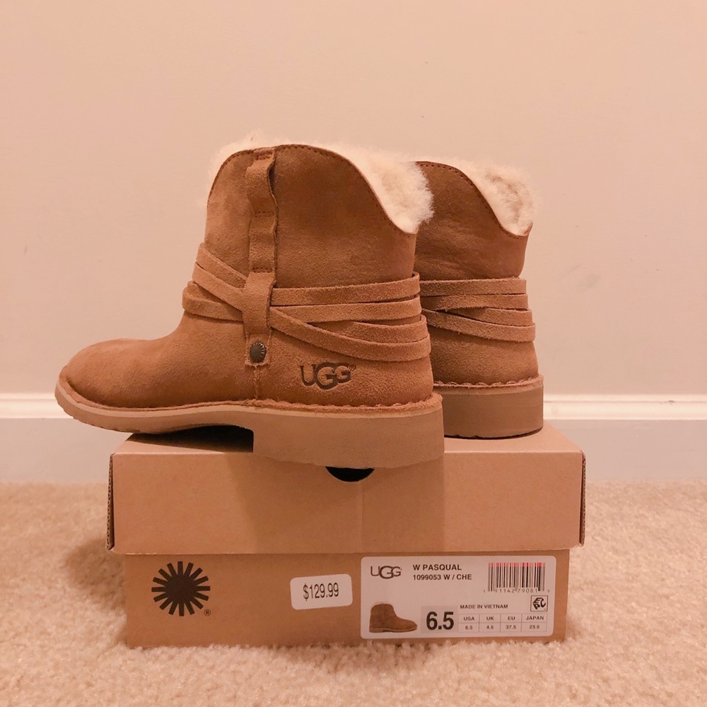 UGG bootie